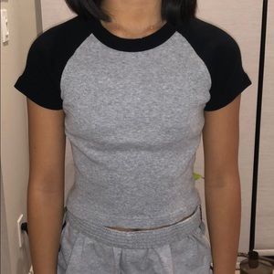 brandy melville cropped black & grey top